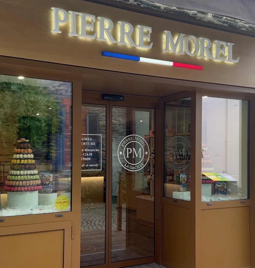 Façade de la boutique Pierre Morel à La Gacilly